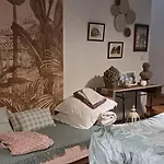 Guest house La Bougainvilliere Cours (Deux-Sevres)