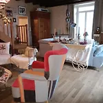 Guest house La Bougainvilliere Cours (Deux-Sevres)