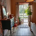 La Bougainvilliere Guest house
