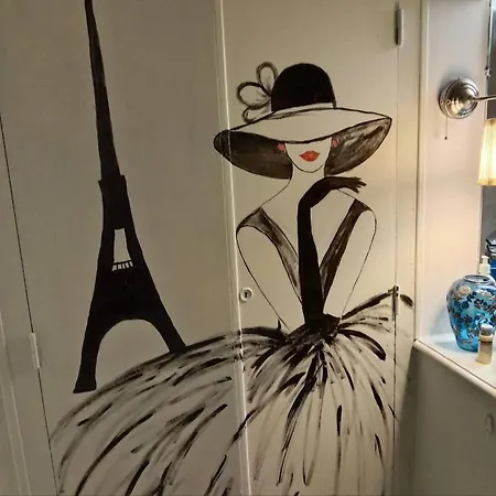 Guest house La Bougainvilliere 4*